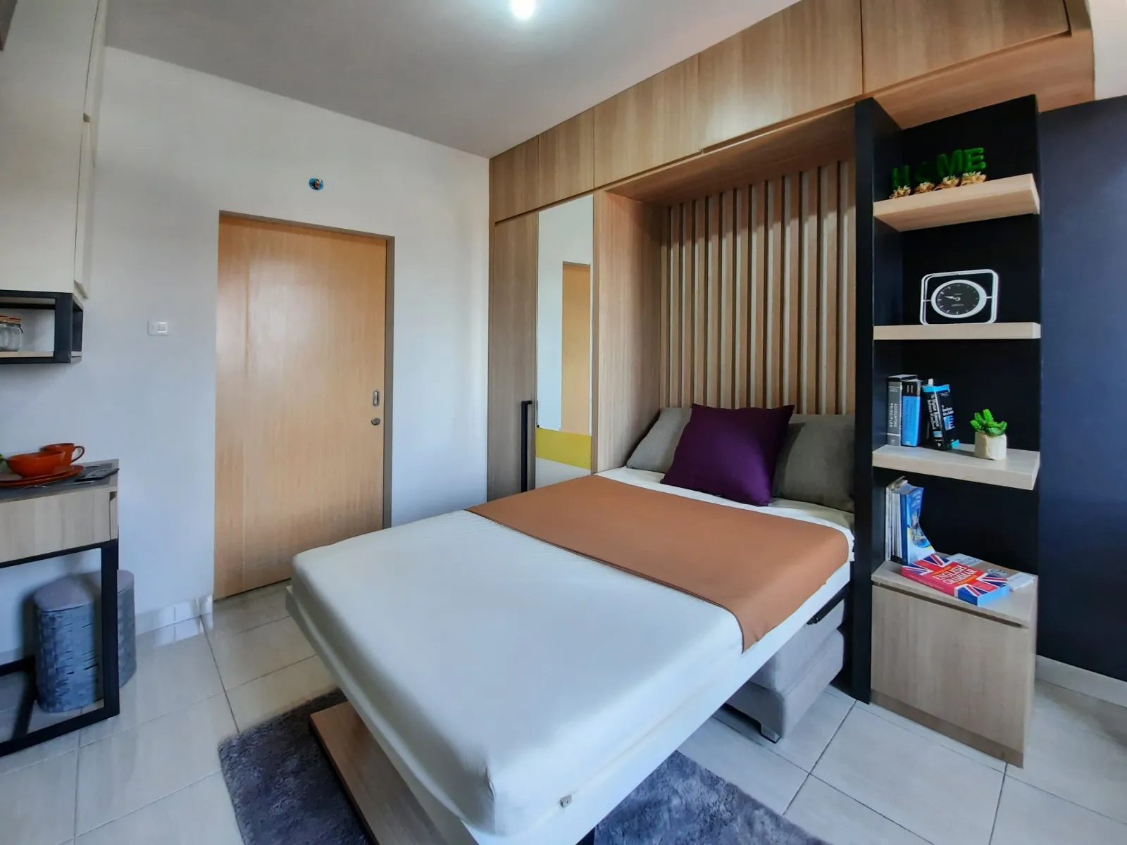 1 Bedroom Corner Tower 1